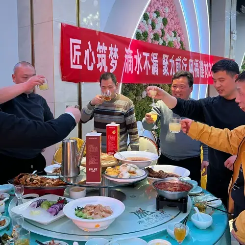 团队聚餐